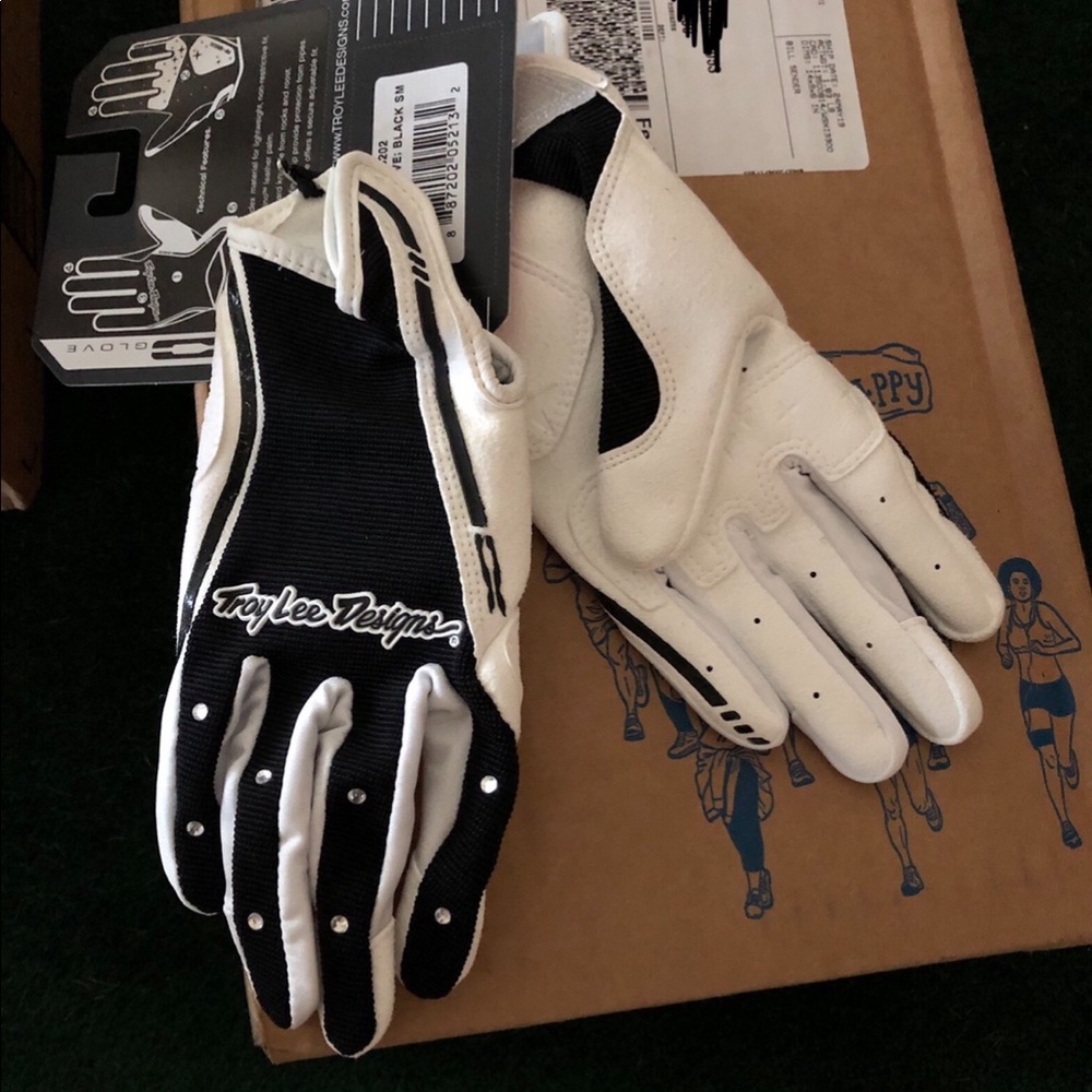Troy Lee Designs small mtb gloves
